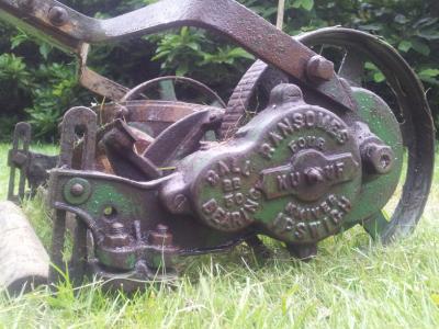 Can anyone help me with details of this Ransomes mower | The Old